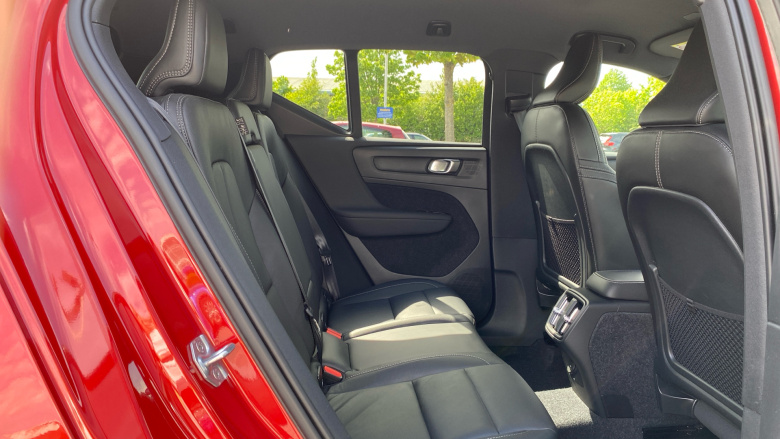 Volvo Xc40 1.5 T3 [163] R DESIGN 5dr Geartronic Petrol Estate